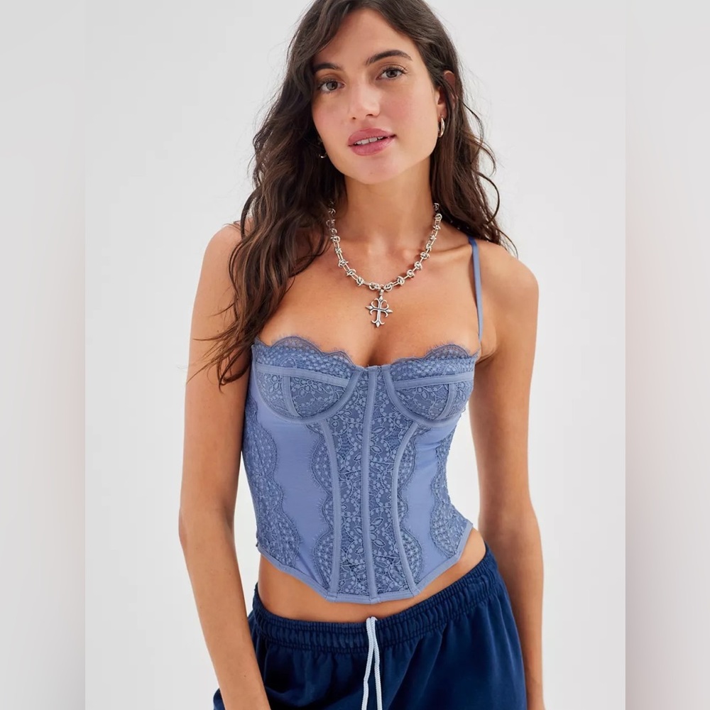 NWT Corset top, lingerie or casual “Out From Under Modern Love,” sz M